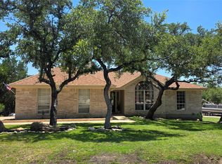 21105 Newport Cv, Lago Vista, TX 78645