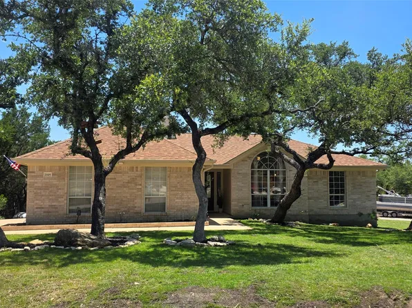 21105 Newport Cv, Lago Vista, TX 78645