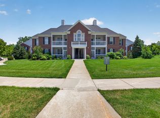 1928 Coventry Cir, Jackson, MI 49201