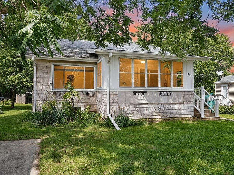 1st image of 800 9th AVENUE