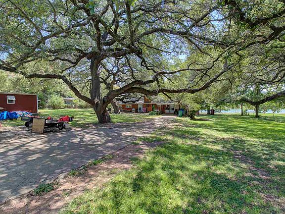 4th image of 4312 River Oaks Dr