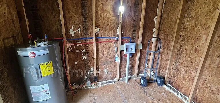 7318 Hayward Ave #3 — Photo 18