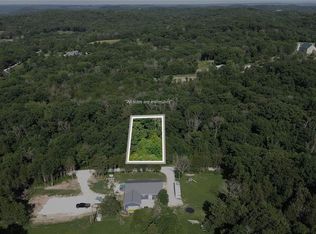 3 Oak Hill Dr, Catawissa, MO 63015