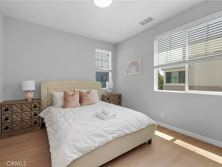 136 Modjeska — Photo 29