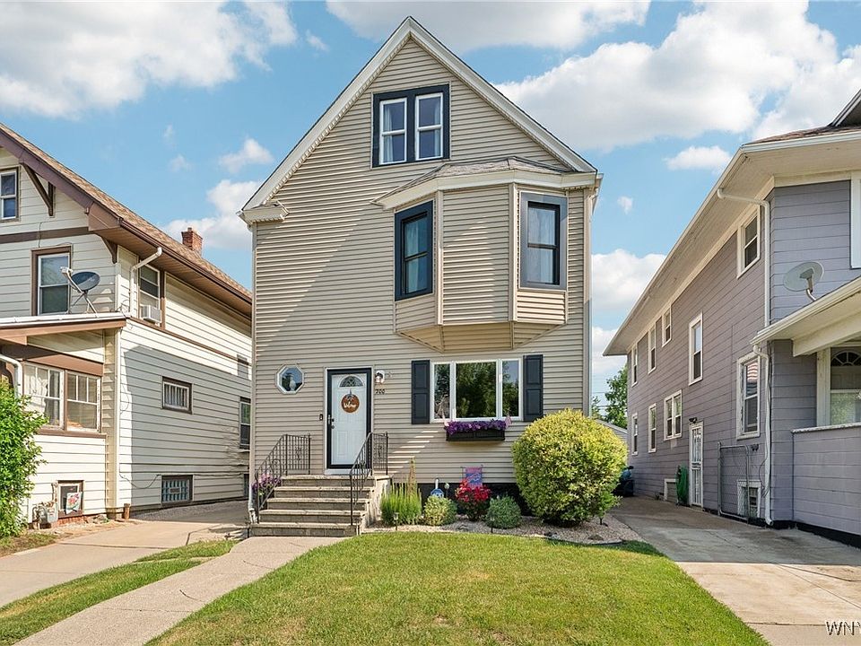 1st image of 200 Parkwood Ave