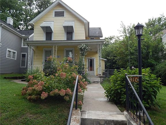 3rd image of 910 Columbia Ave
