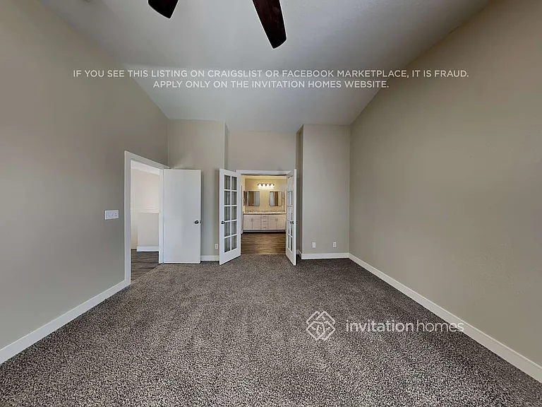 10508 Glowing Cove Ave — Photo 12