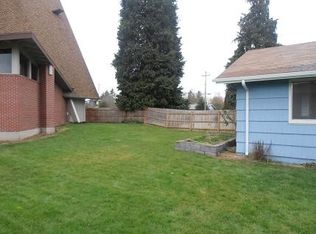 1670 Escalante St, Eugene, OR 97404