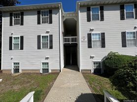 17 Lexington Hl, Harriman, NY