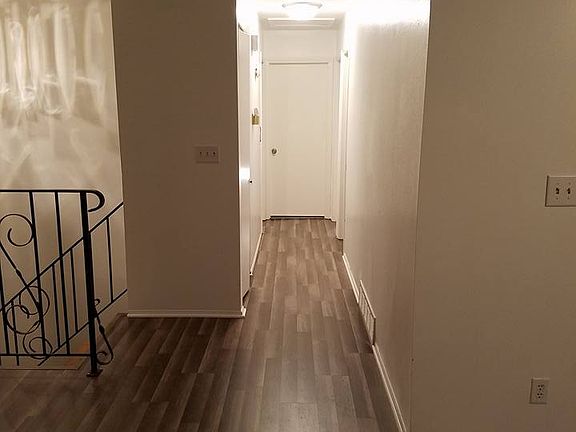 3rd image of 1304 Mondale Dr