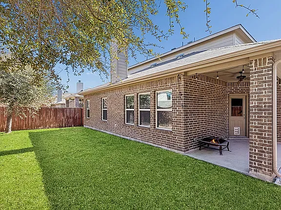 11812 Bertram Rd — Photo 4
