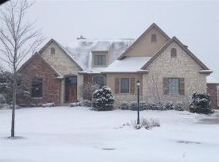 1501 Chalone Ct, Crown Point, IN 46307