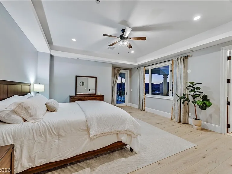 8 Rue Mediterra Dr — Photo 63