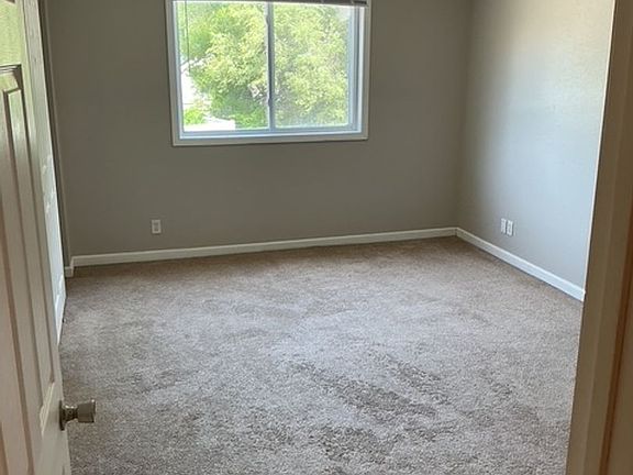 5th image of 6517 N Lexington Dr APT 211