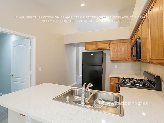 5th image of 3335 Steppe St