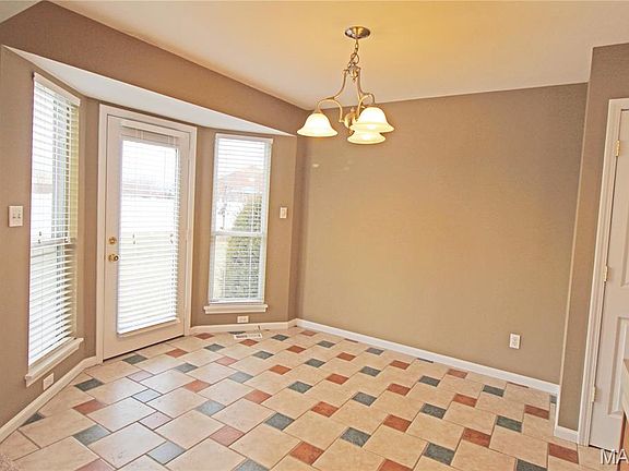 4th image of 158 Bayhill Village Dr