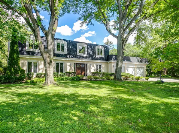 125 N Ridge Rd, Lake Forest, IL 60045