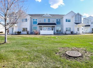 4390 46th Ave S Unit B, Fargo, ND 58104