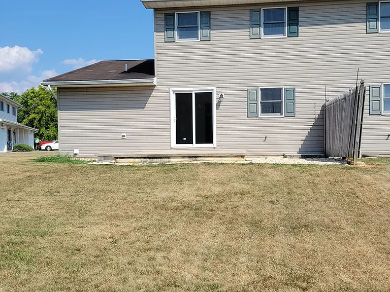 11607-11609 Kimberly Dr — Photo 23