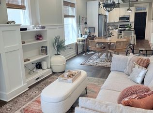 935 S Clarkson St, Denver, CO 80209