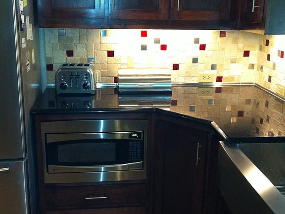 2nd image of 1215 Wilshire Blvd