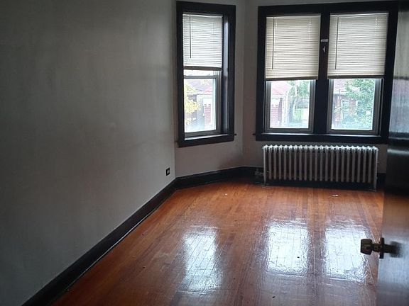 2nd image of 8515 S Bishop St #2W