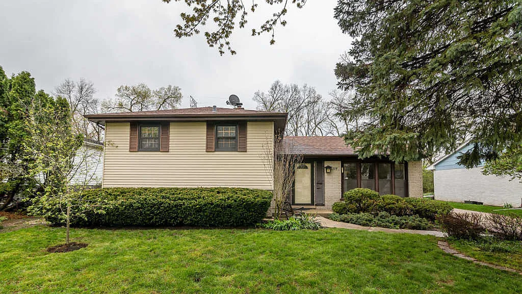 1328 N Indigo Dr photo 1