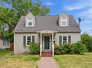 3321 52nd St, Des Moines, IA 50310