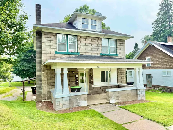 521 E F St, Iron Mountain, MI 49801