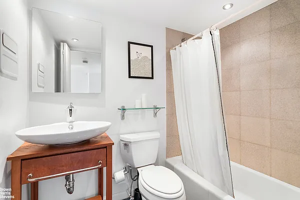 Rented by Brown Harris Stevens | media 12