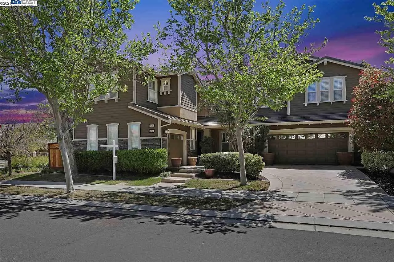 W Pasadena Ave, Mountain House — Photo 4