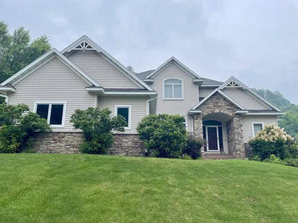 1110 Aspen Valley DRIVE, Onalaska, WI 54650