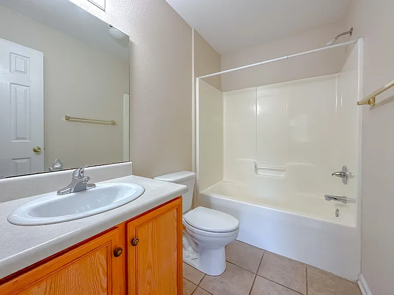 2738 W Tharpe St #1805 — Photo 18
