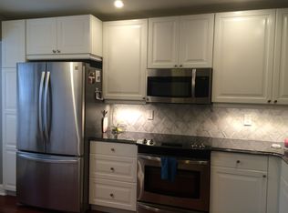 8470 Blue Oak Ct, Springfield, VA 22153