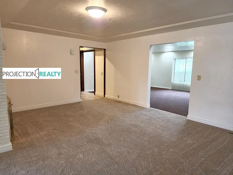11128 NE Everett St — Photo 11