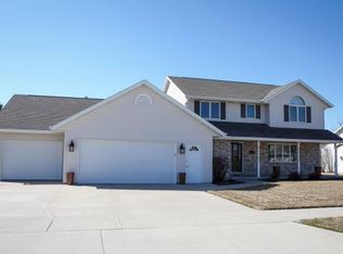 3311 E Drake Ln, Appleton, WI 54913