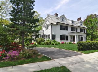 203 Cliff Ave, Pelham, NY 10803
