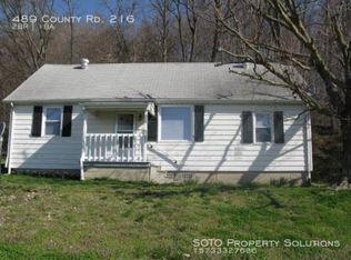 489 County Road 216, Chaffee, MO 63740