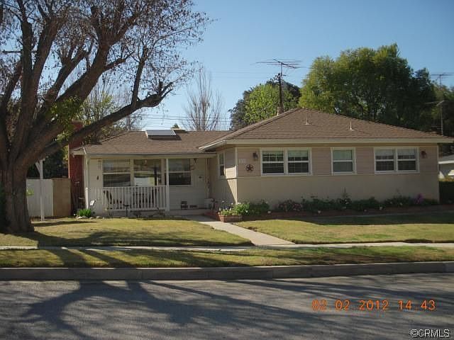 1st image of 832 Sherwood St