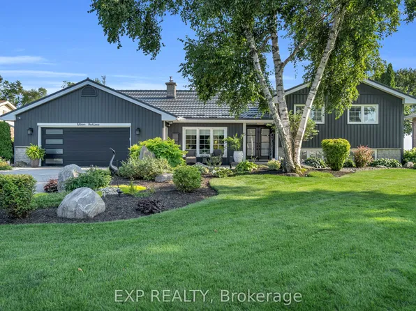 15 Park Ln, Ramara, ON L0K 1B0