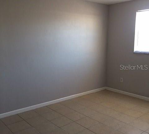 5th image of 1705 Stone Creek Dr