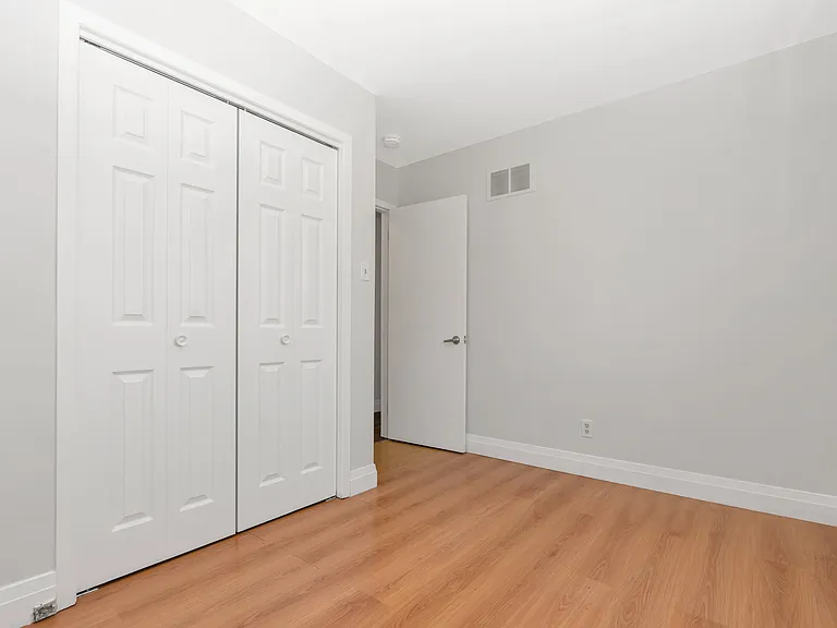 86 Duncan St W #86 DUNCAN ST W — Photo 17