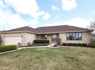 18025 Pheasant Lake Dr, Tinley Park, IL 60487