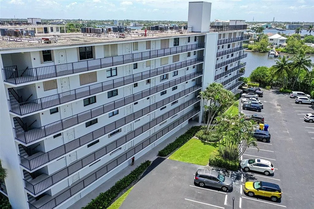 Building Photo - 3545 S Ocean Blvd #107
