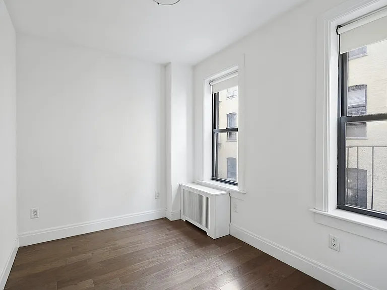 556 W 126th St #21 — Photo 6