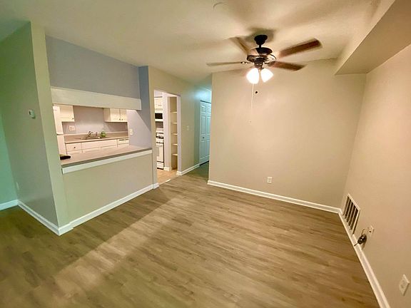 3rd image of 203 Cork Ln APT T3