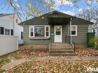 333 14th St, Silvis, IL 61282