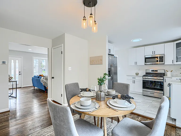 5845 Westwood Ave — Photo 7