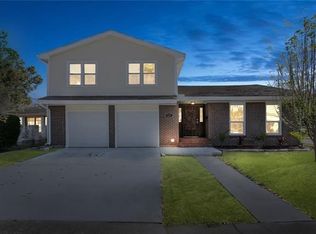 449 Bellemeade Blvd, Gretna, LA 70056