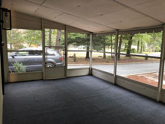 2nd image of 36389 Larch Ln